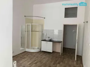Pronájem kanceláře, Mariánské Lázně, Hlavní třída, 45 m2