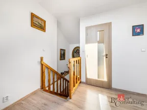Prodej atypického bytu, Karlovy Vary, Raisova, 121 m2