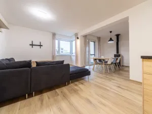 Pronájem rodinného domu, Zlín, Pod Stráněmi, 234 m2