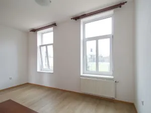 Pronájem bytu 2+1, Líně, Plzeňská, 44 m2