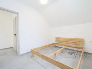 Pronájem bytu 3+kk, Horní Planá - Hůrka, 81 m2