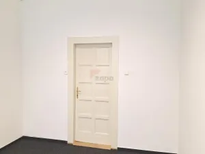 Pronájem kanceláře, Praha - Nové Město, Národní, 13 m2