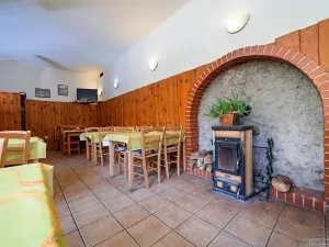 Prodej restaurace, Tábor, Lužnické údolí, 694 m2