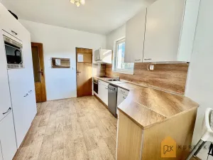 Prodej chalupy, Karlovice, 195 m2