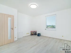 Pronájem rodinného domu, Moravičany, 183 m2