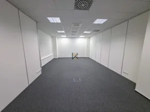 Pronájem kanceláře, Praha - Horní Počernice, Sezemická, 265 m2