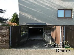 Prodej rodinného domu, Praha - Hostavice, Baštýřská, 330 m2