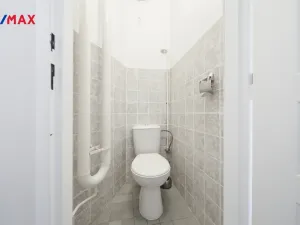 Prodej bytu 3+kk, Karlovy Vary, Koptova, 78 m2