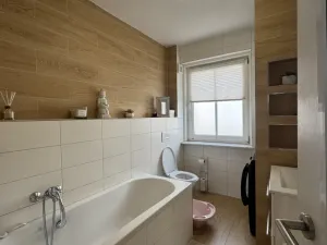 Pronájem bytu 2+1, Sokolov, U Divadla, 58 m2