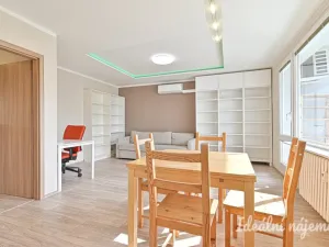 Pronájem bytu 3+1, Brno, Zikova, 74 m2