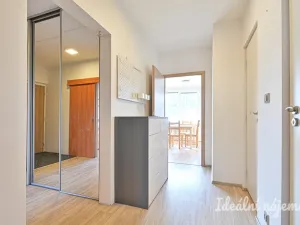 Pronájem bytu 3+1, Brno, Zikova, 74 m2