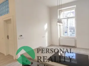 Pronájem bytu 3+kk, Praha - Karlín, Urxova, 67 m2