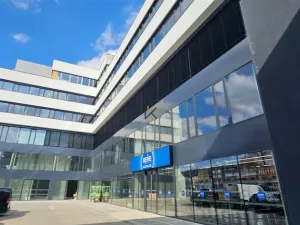 Pronájem obchodního prostoru, Praha - Vysočany, Poděbradská, 1000 m2