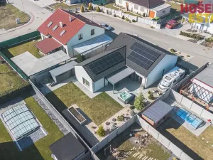 Prodej rodinného domu, Pohořelice, U Větrolamu, 160 m2