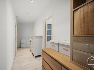 Prodej bytu 2+kk, Praha - Vysočany, Na břehu, 50 m2