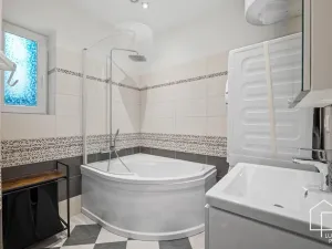 Prodej bytu 2+kk, Praha - Vysočany, Na břehu, 50 m2