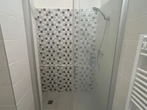 Pronájem bytu 1+kk, Praha - Smíchov, Zoubkova, 28 m2