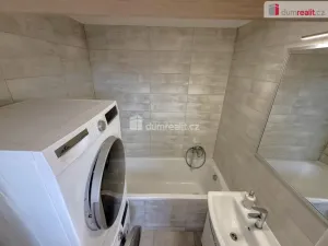 Prodej bytu 2+1, Ústí nad Labem - Střekov, Tolstého, 64 m2