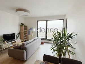 Pronájem bytu 2+kk, Praha, Sanderova, 59 m2