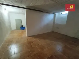 Prodej rodinného domu, Bystřany, Husova, 180 m2