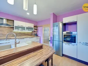 Prodej rodinného domu, Lazníky, 200 m2