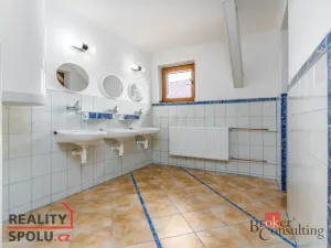 Prodej ubytování, Horní Maršov, Promenáda, 620 m2