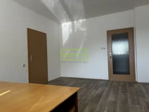 Pronájem bytu 3+kk, Tetčice, Nádražní, 77 m2