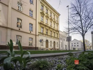 Prodej bytu 3+kk, Praha - Karlín, Pobřežní, 72 m2