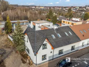 Prodej obchodního prostoru, Pardubice, K Dolíčku, 374 m2