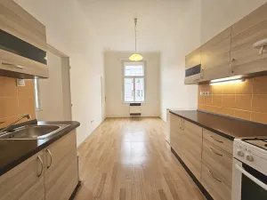 Pronájem bytu 2+kk, Praha - Vinohrady, Mánesova, 38 m2