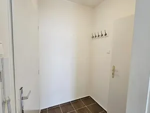 Pronájem bytu 2+kk, Praha - Vinohrady, Mánesova, 38 m2