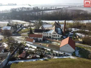Prodej komerční nemovitosti, Královice, 6674 m2