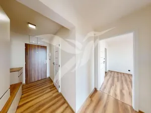 Pronájem bytu 2+1, Praha - Modřany, Krouzova, 43 m2