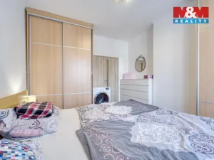 Prodej bytu 3+1, Horní Bříza, Tovární, 69 m2