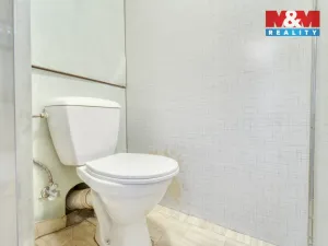 Pronájem bytu 1+1, Plzeň - Skvrňany, Karla Steinera, 36 m2