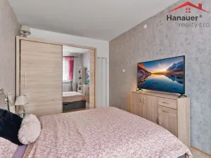 Prodej bytu 2+kk, Děčín - Děčín XXXII-Boletice nad Labem, V Sídlišti, 43 m2