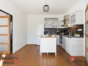 Prodej bytu 2+kk, Hradec Králové, Pospíšilova, 44 m2