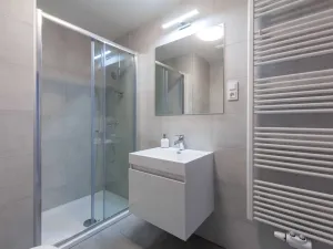 Pronájem bytu 1+kk, Praha - Uhříněves, Za Lípou, 32 m2