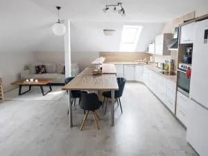 Prodej bytu 4+kk, Chodov, Bezručova, 107 m2