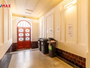 Pronájem bytu 1+kk, Praha - Žižkov, Cimburkova, 30 m2