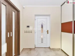 Prodej rodinného domu, Chýně, Hájecká, 104 m2