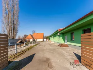 Prodej restaurace, Krásný Dvůr - Vysoké Třebušice, 600 m2