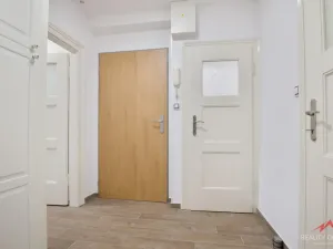 Prodej bytu 2+kk, Děčín - Děčín IV-Podmokly, Raisova, 52 m2