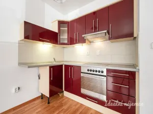 Pronájem bytu 1+kk, Praha - Hostivař, Bratislavská, 34 m2