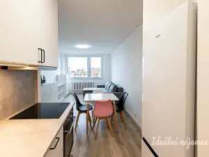 Pronájem bytu 2+kk, Praha, Zelenohorská, 43 m2