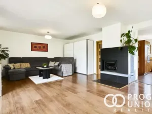 Prodej rodinného domu, Valašská Polanka, 350 m2