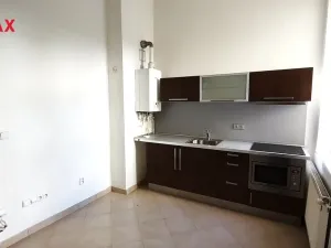 Pronájem kanceláře, Liberec - Liberec I-Staré Město, Jablonecká, 85 m2