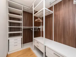 Pronájem bytu 2+kk, Praha - Vršovice, Smolenská, 78 m2