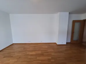 Pronájem bytu 1+kk, Praha, Kakosova, 32 m2
