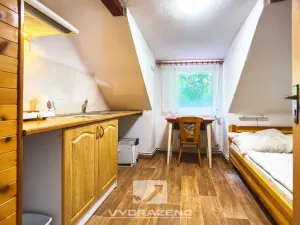 Prodej ubytování, Dolní Dvůr, 149 m2